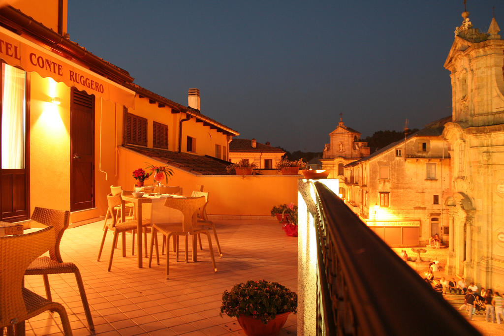 Hotel Conte Ruggero Серра-Сан-Бруно Экстерьер фото
